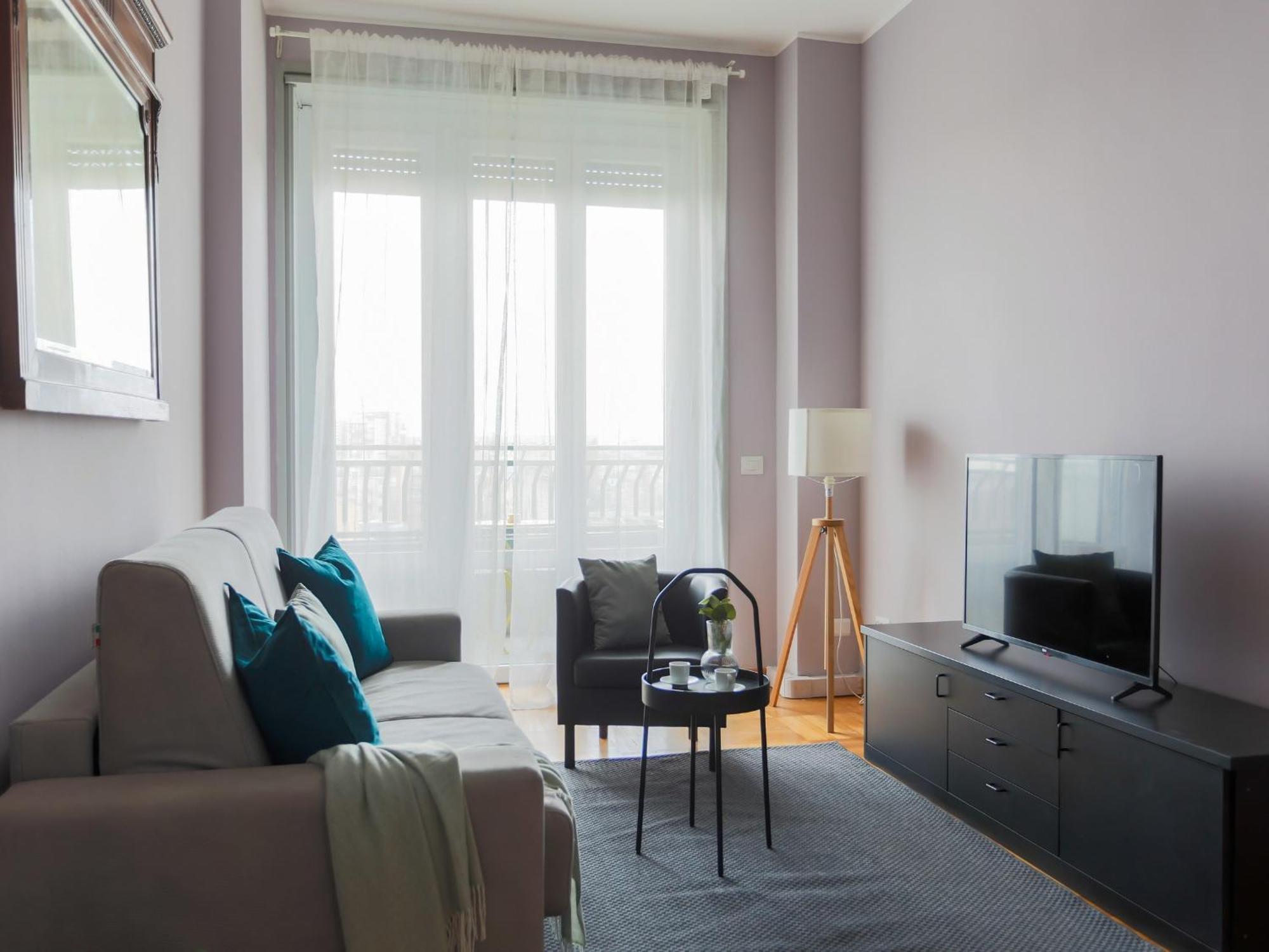 The Best Rent - Spacious One-Bedroom Apartment In Moscova District Milão Exterior foto
