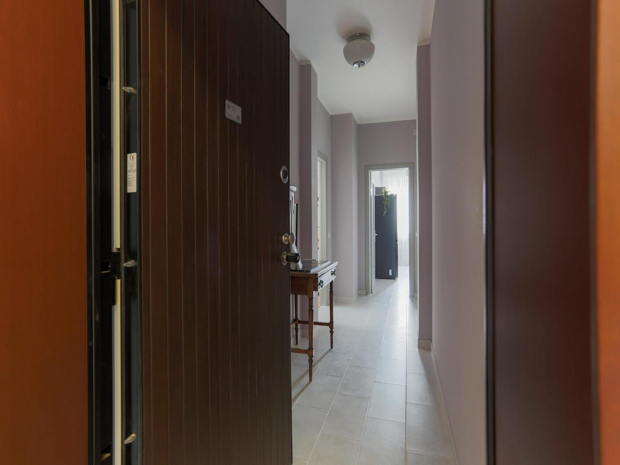The Best Rent - Spacious One-Bedroom Apartment In Moscova District Milão Exterior foto